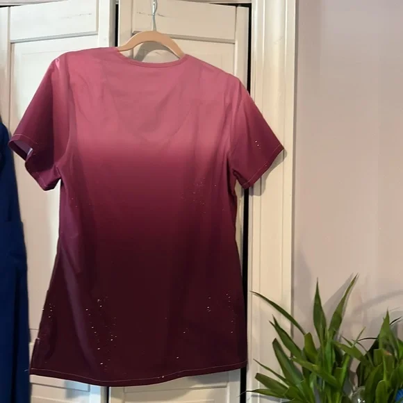 Ombré Pink Sparkly Scrub Top - Picture 5 of 8